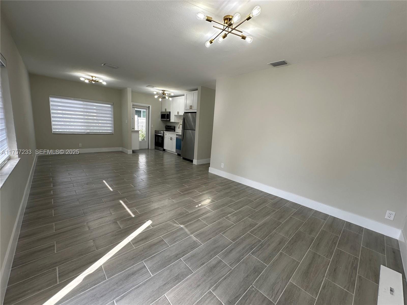 1300 NW 7th Terrace — photo 3