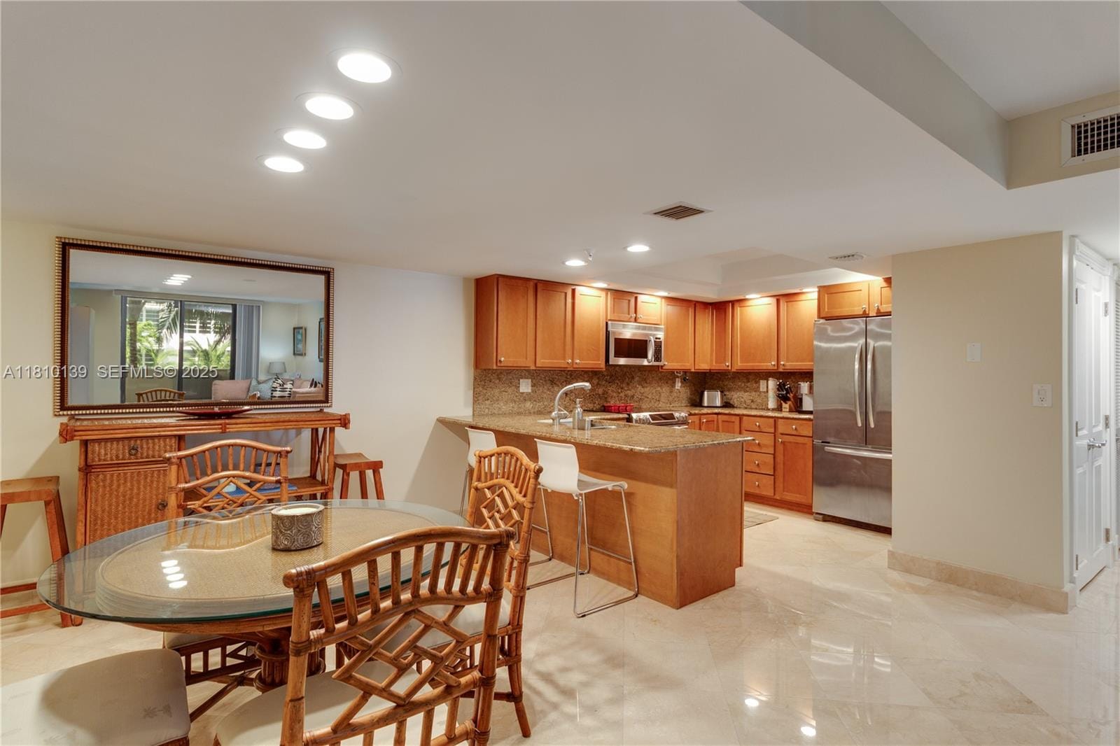 1623 Collins Avenue 509, Miami Beach, FL 33139 photo 2