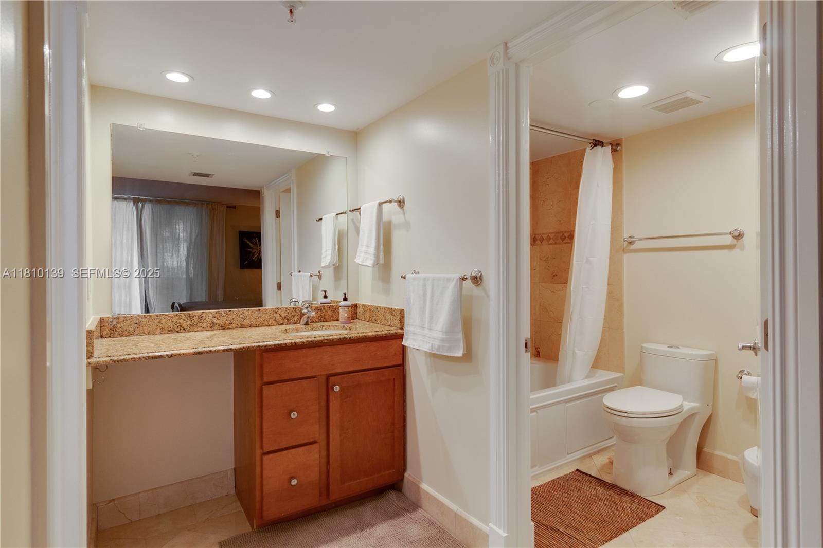 1623 Collins Avenue 509, Miami Beach, FL 33139 photo 17