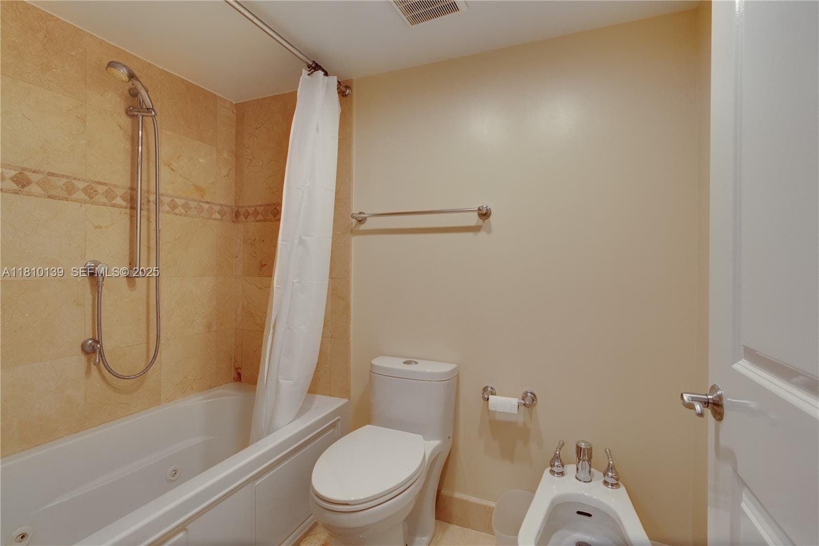 1623 Collins Avenue 509, Miami Beach, FL 33139 photo 18