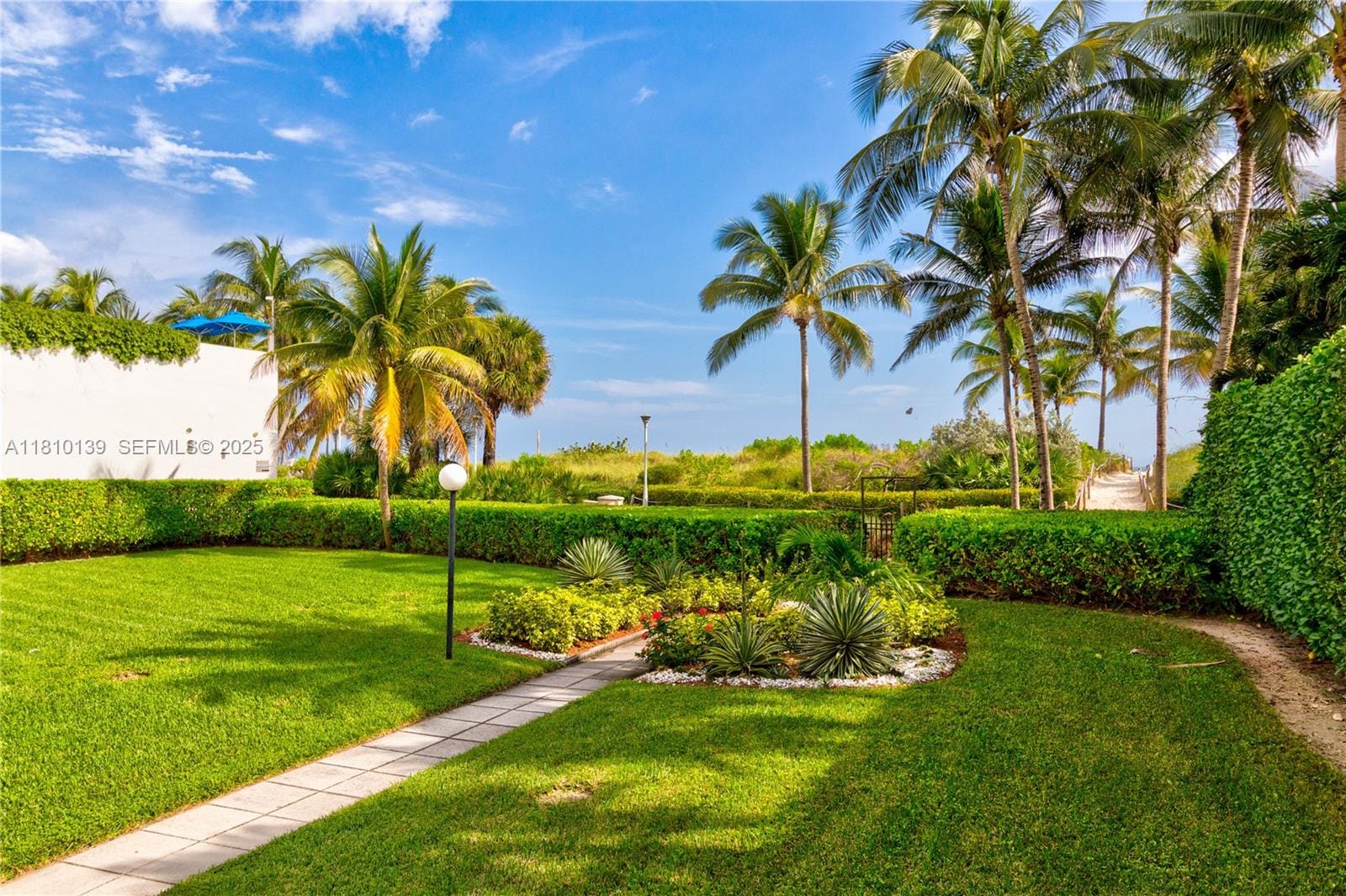 1623 Collins Avenue 509, Miami Beach, FL 33139 photo 25