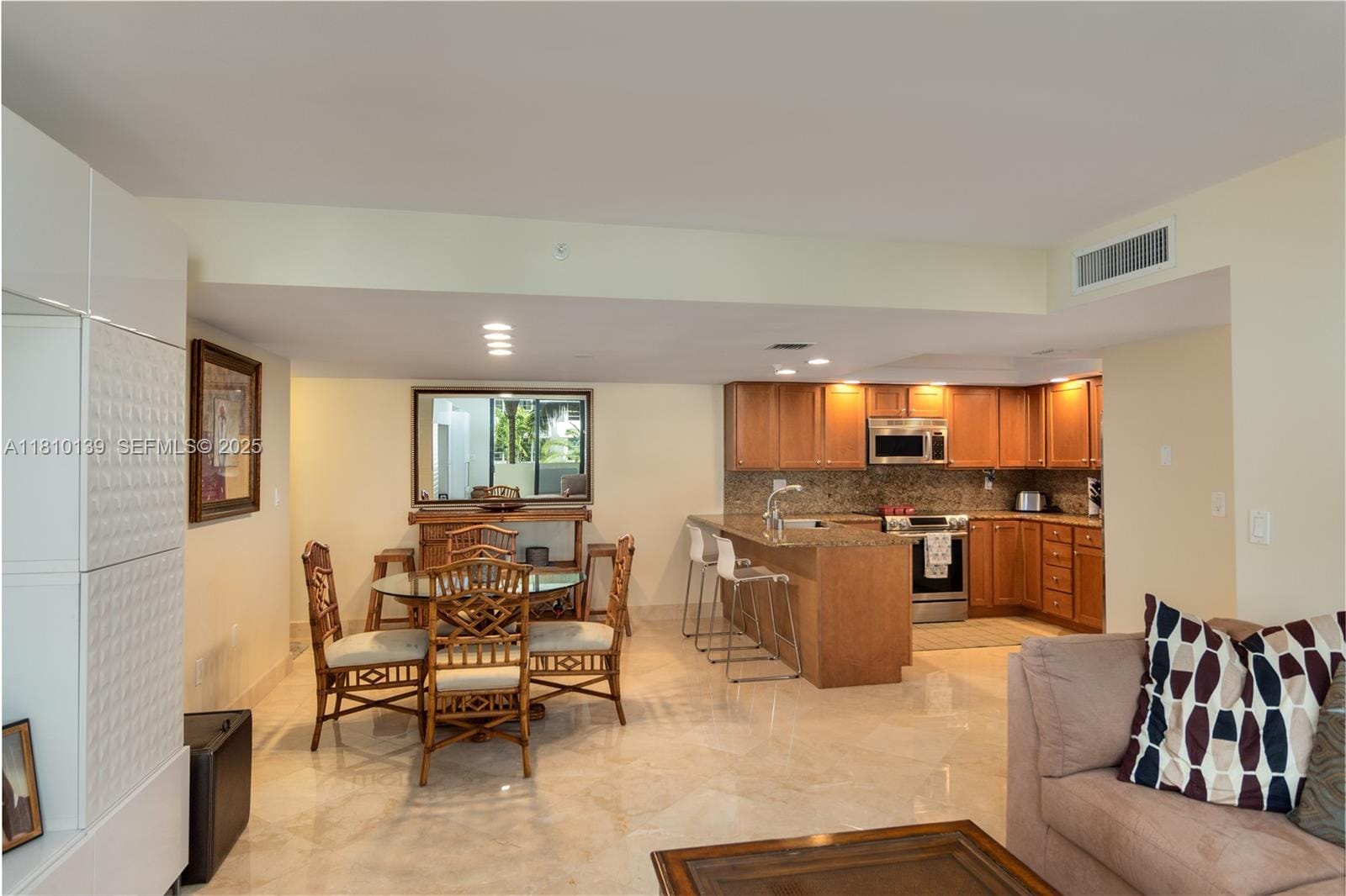1623 Collins Avenue 509, Miami Beach, FL 33139 photo 5