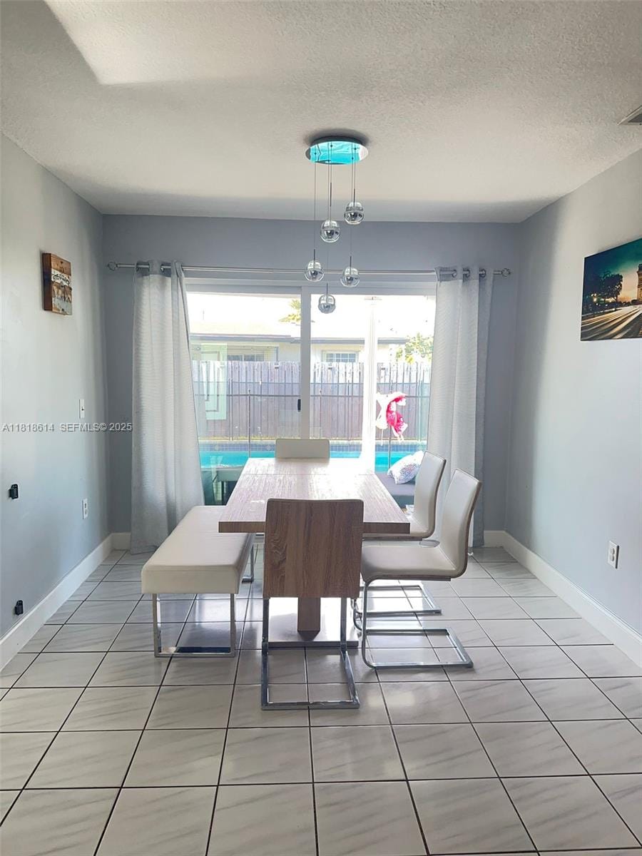 11511 NW 30th Place — photo 2