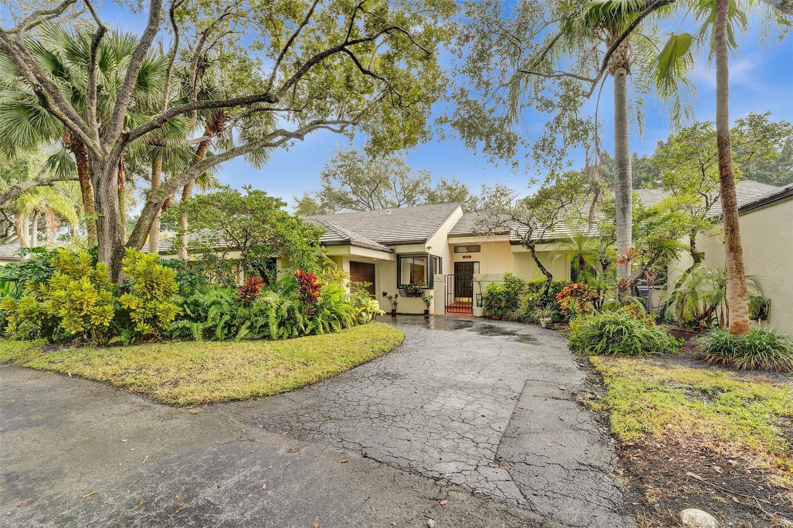 404 NW 97th Avenue 404, Plantation, FL 33324