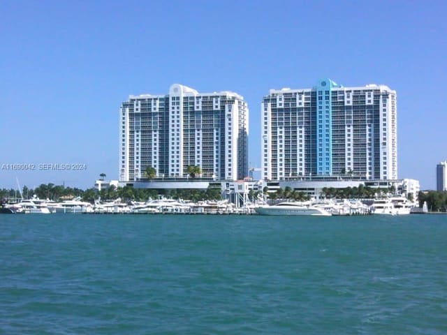 1800 Sunset Harbour Drive 805, Miami Beach, FL 33139