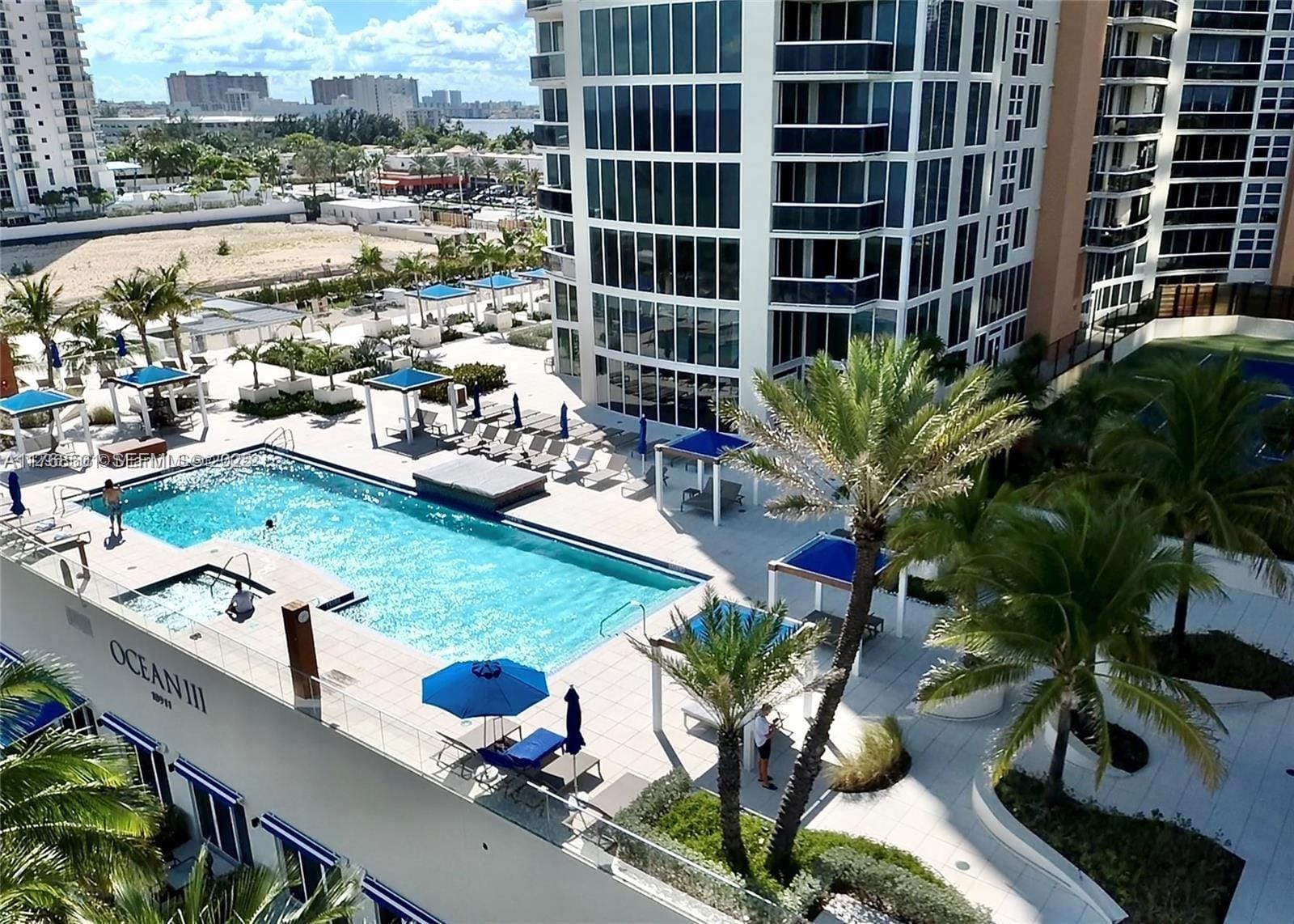 18911 Collins Avenue 2003, Sunny Isles Beach, FL 33160 photo 2