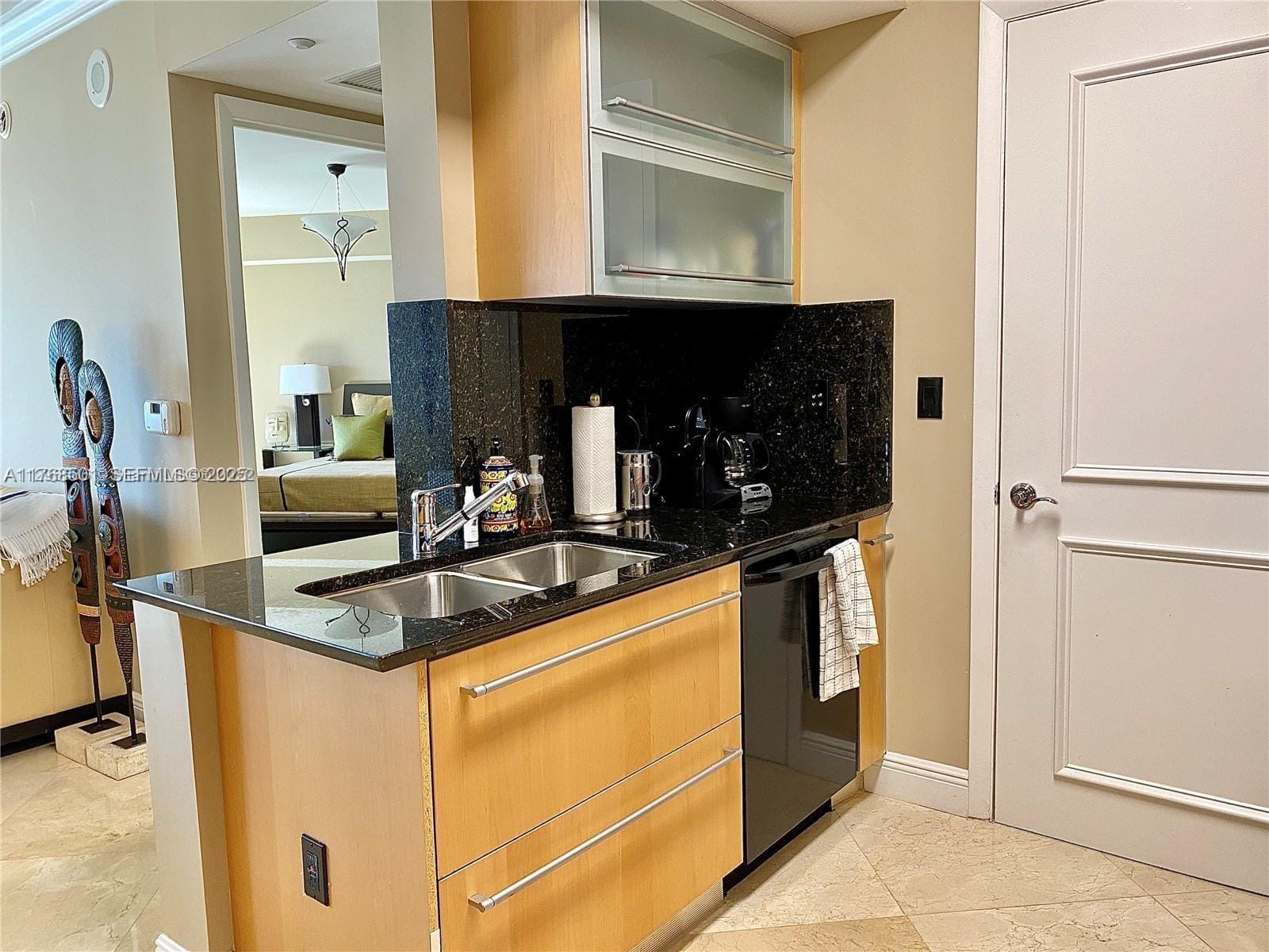 18911 Collins Avenue 2003, Sunny Isles Beach, FL 33160 photo 13
