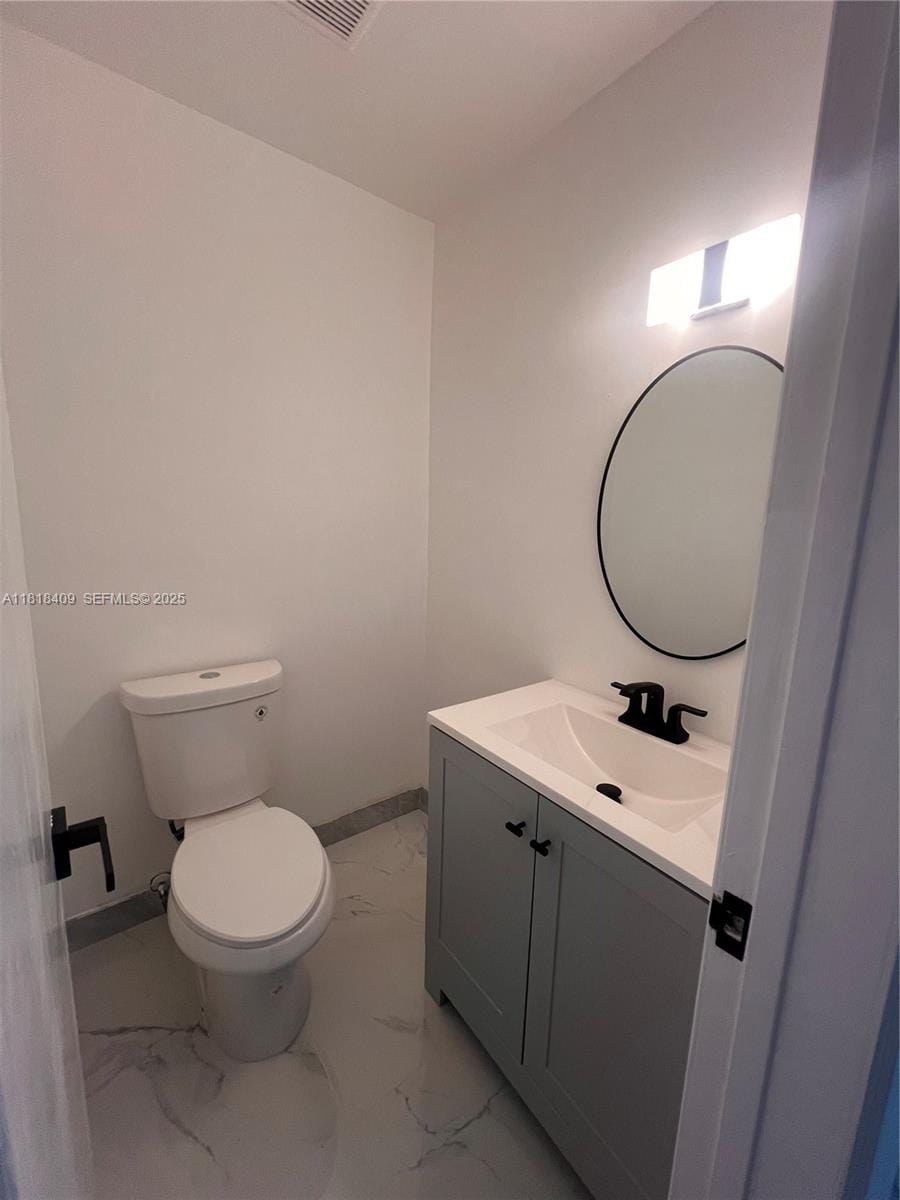 1818 Rodman Street 2D — photo 11