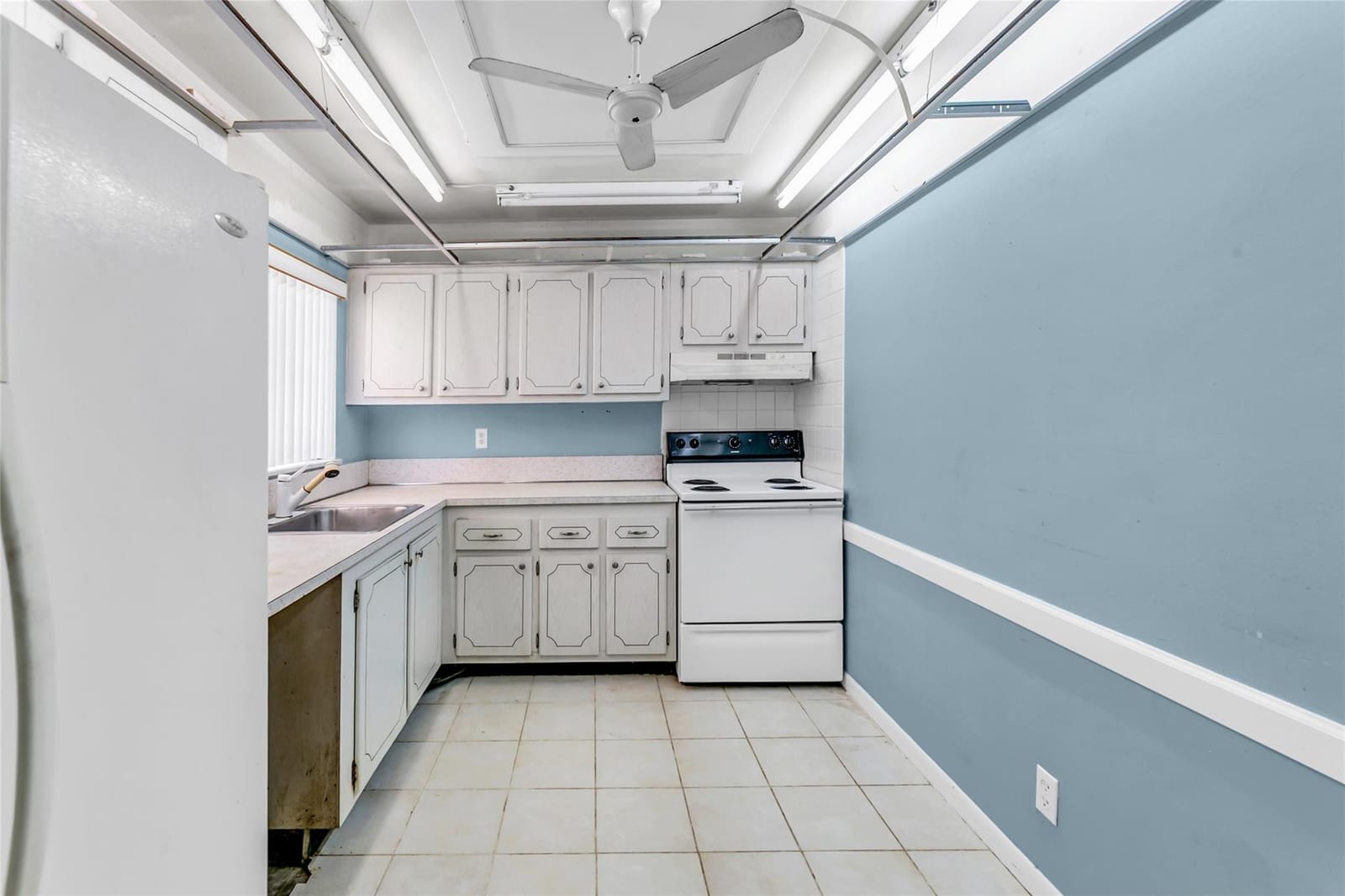 436 SW Natura Avenue, Deerfield Beach, FL 33441 photo 20