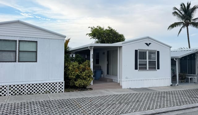 20 Briny Breezes Boulevard A, Briny Breezes, FL 33435