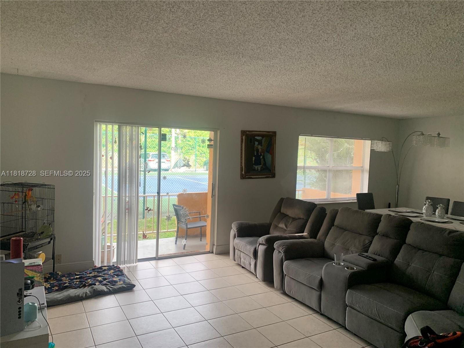 17911 NW 68th Avenue O104, Hialeah, FL 33015 photo 2