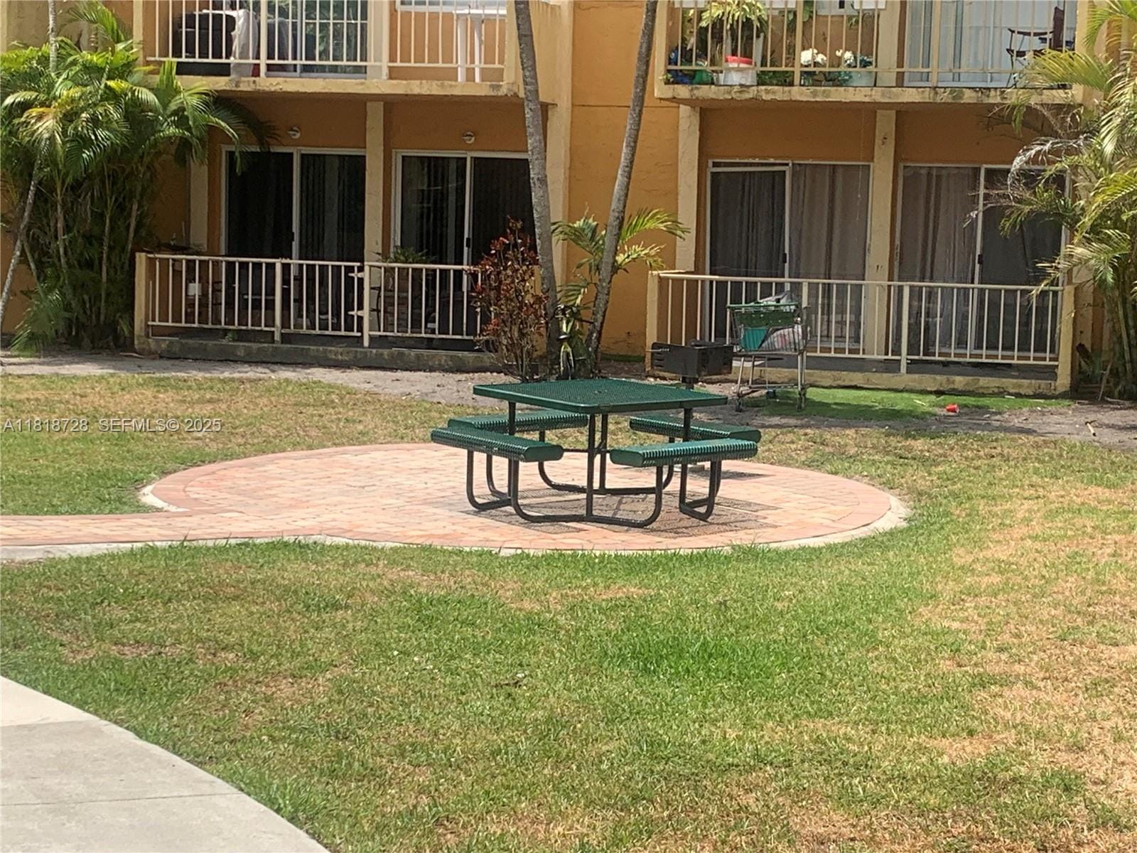 17911 NW 68th Avenue O104, Hialeah, FL 33015 photo 23
