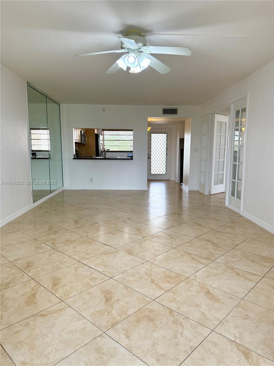 1920 Sabal Palm Drive 402, Davie, FL 33324