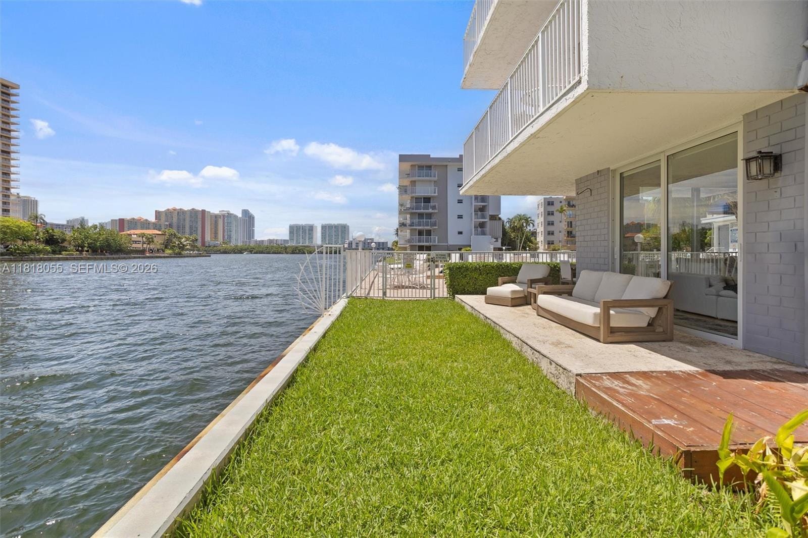 4000 NE 170th Street 108, North Miami Beach, FL 33160 photo 2