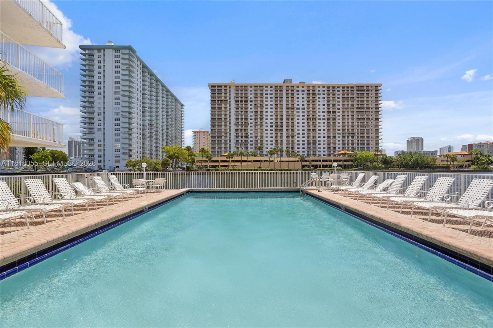 4000 NE 170th Street 108, North Miami Beach, FL 33160 photo 6