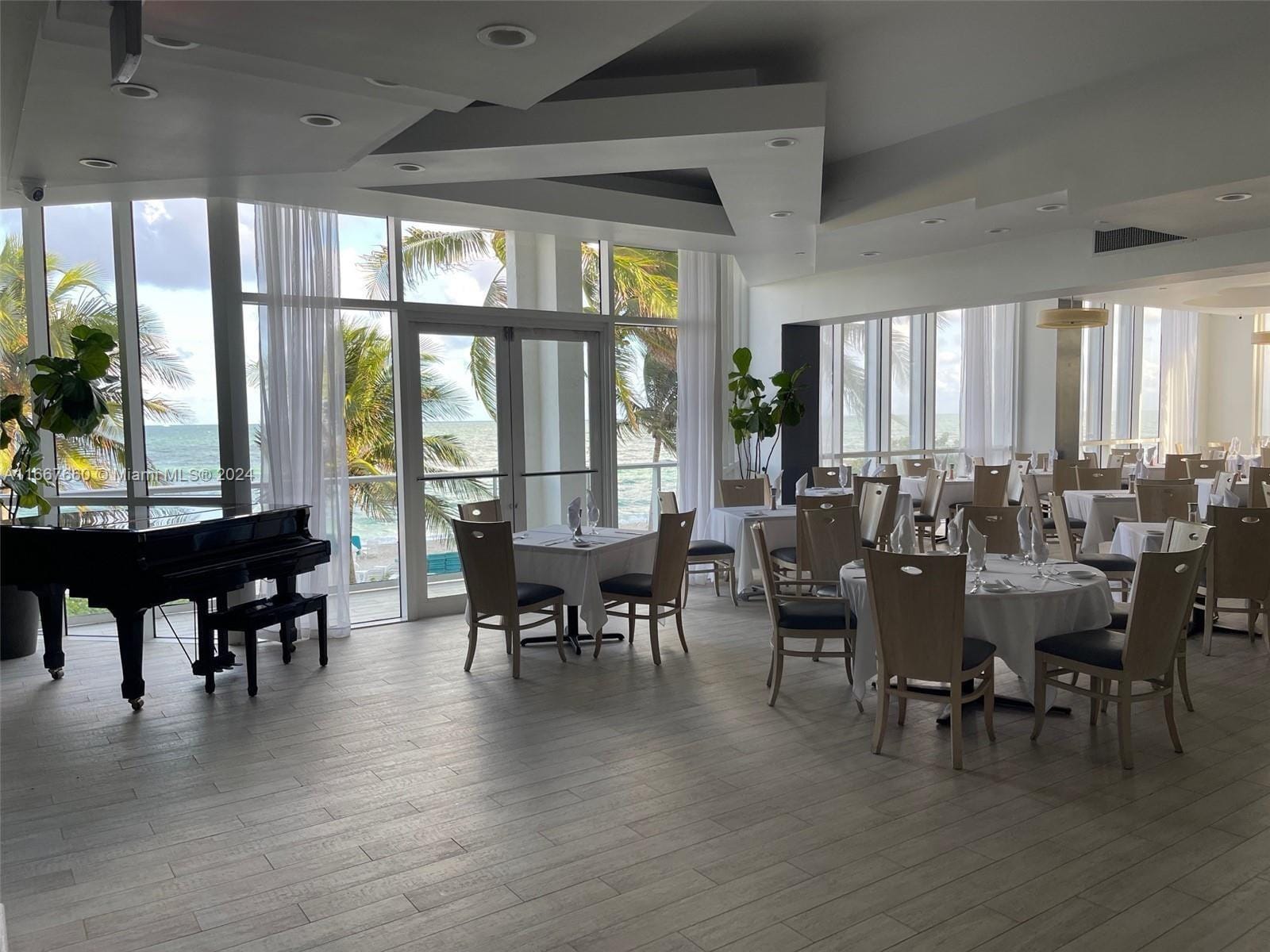 16445 Collins Avenue 1026, Sunny Isles Beach, FL 33160 photo 21