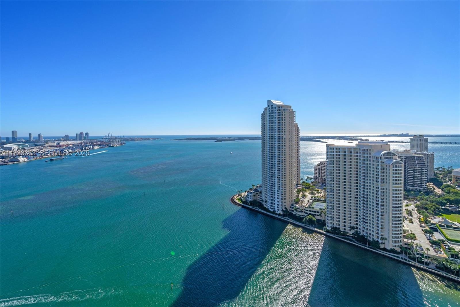 325 S Biscayne Boulevard 3726, Miami, FL 33131 photo 28
