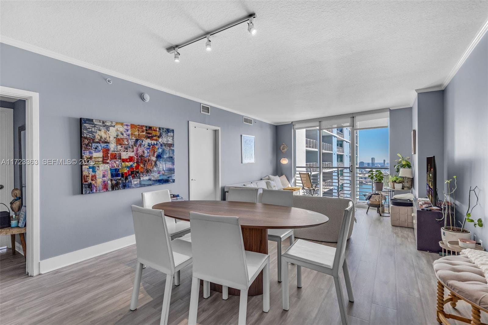 325 S Biscayne Boulevard 3726 — photo 9