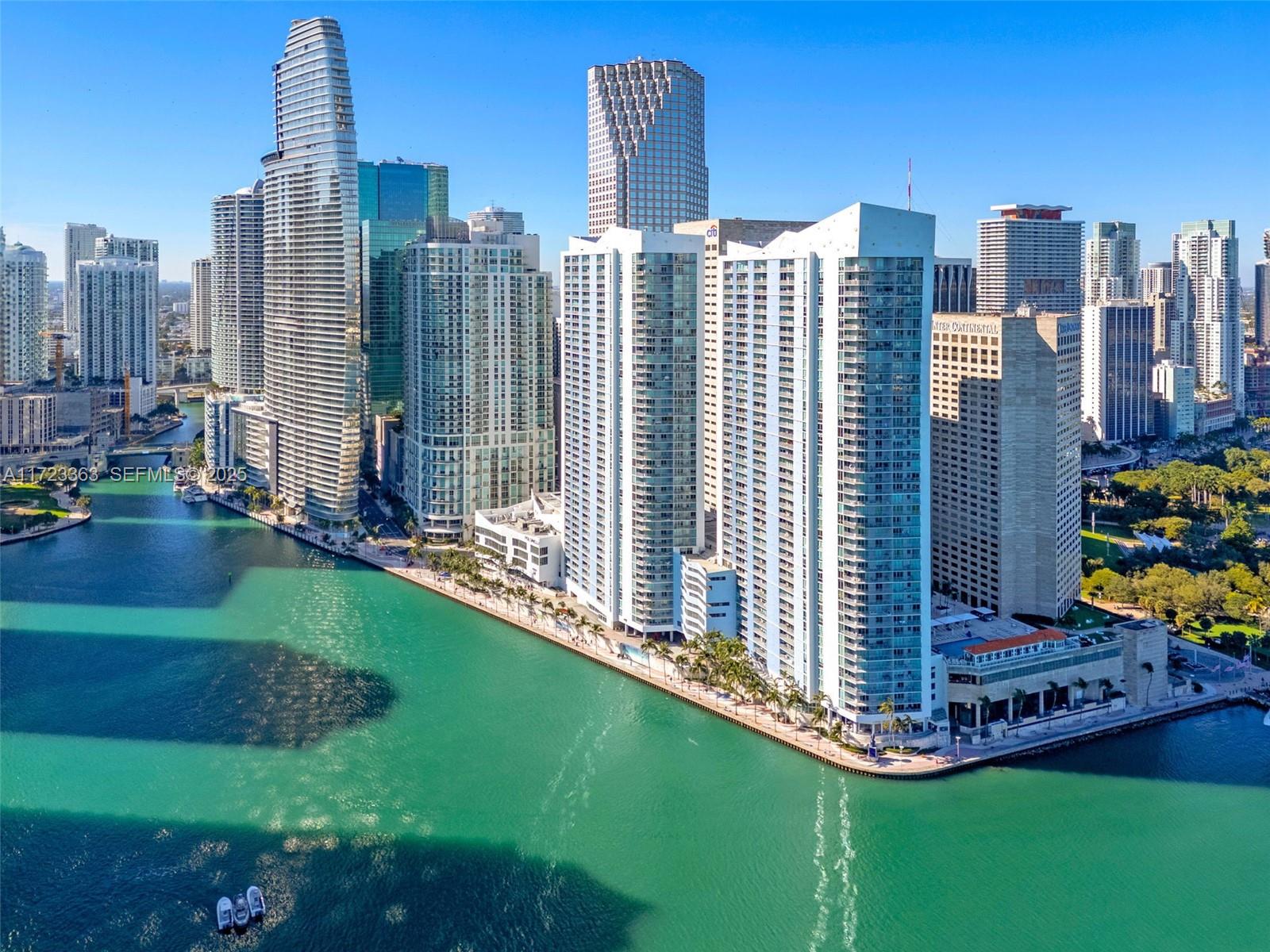 325 S Biscayne Boulevard 3726, Miami, FL 33131, Miami