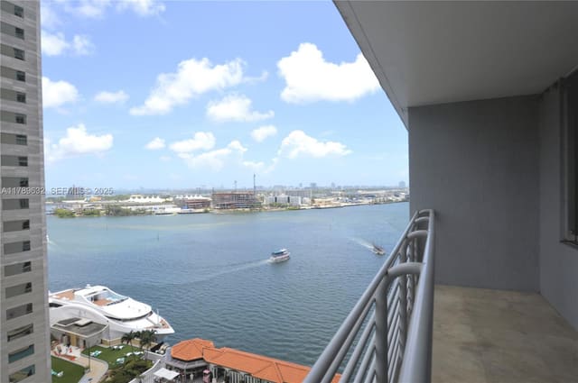 335 S Biscayne Boulevard 1904, Miami, FL 33131