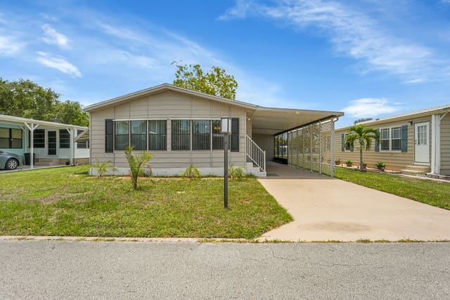 431 Natalie Drive, Port St. Lucie, FL 34952