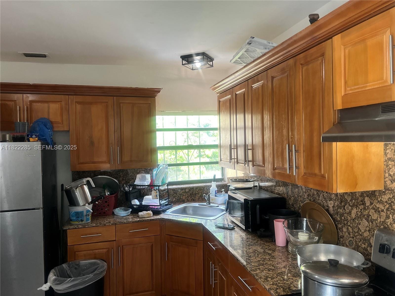821 NW 183rd Drive, Miami Gardens, FL 33169 photo 6