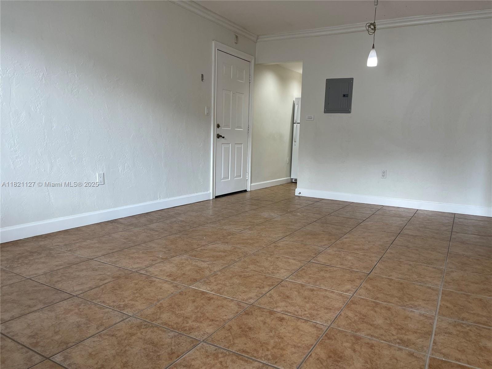 8603 SW 68th Court 27 — photo 4