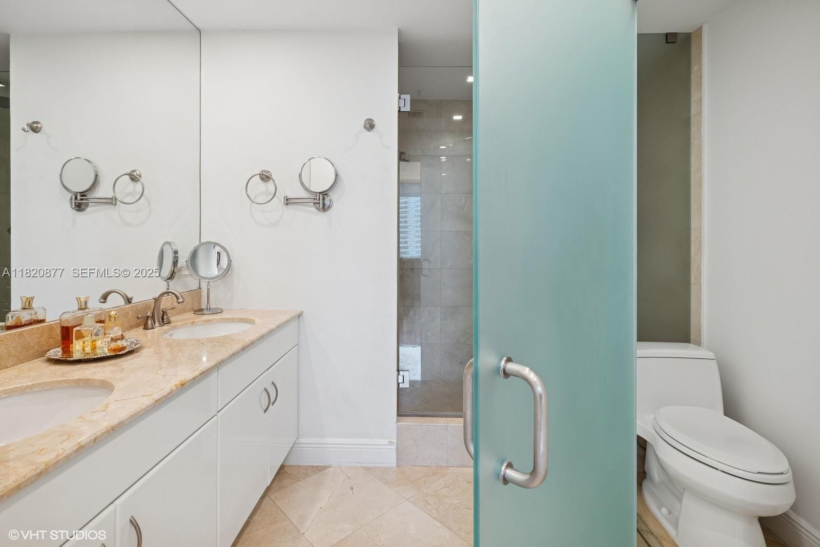 801 Brickell Key Boulevard 2202, Miami, FL 33131 photo 17