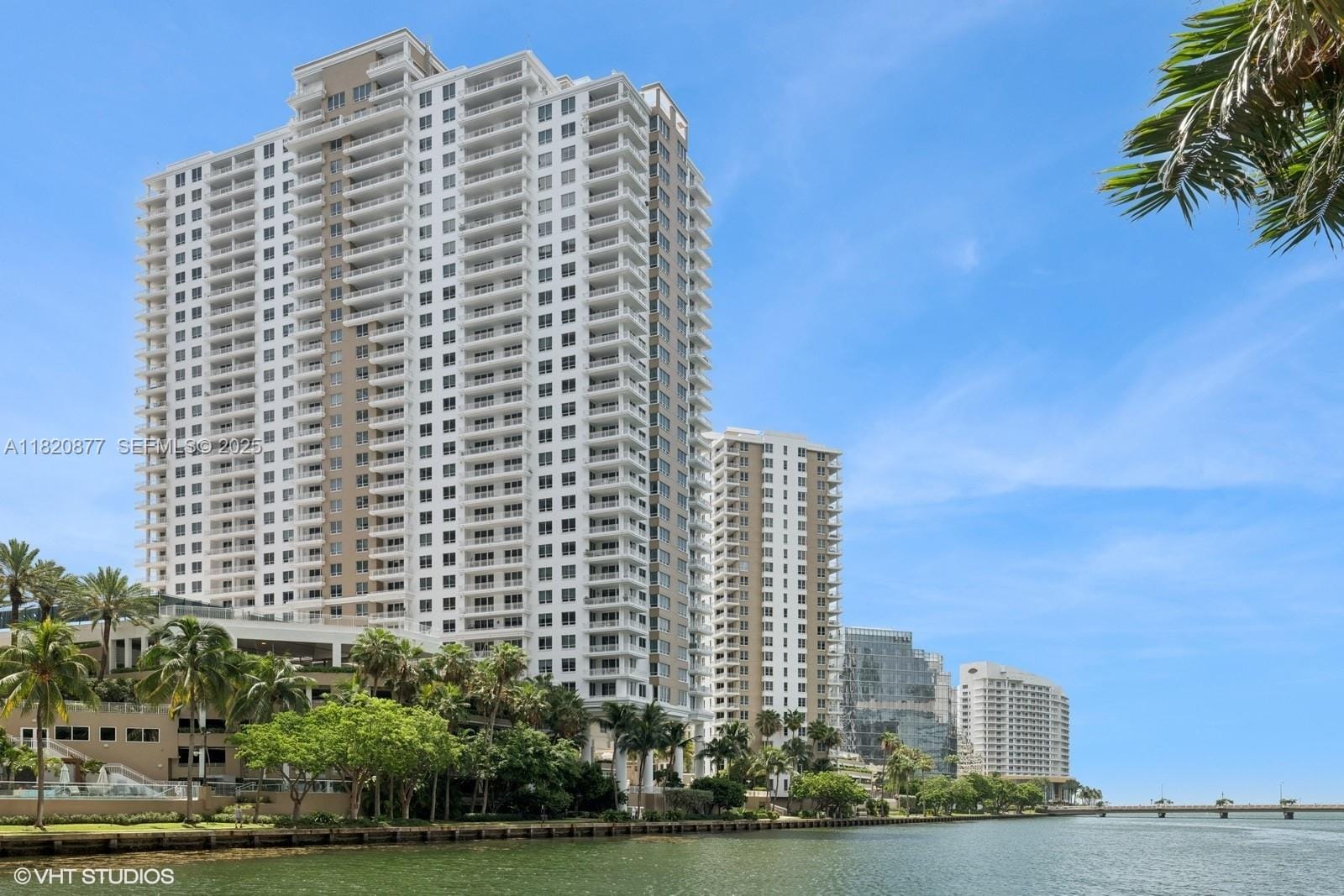 801 Brickell Key Boulevard 2202, Miami, FL 33131 photo 3