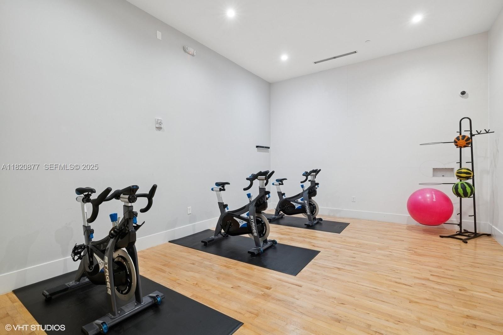 801 Brickell Key Boulevard 2202, Miami, FL 33131 photo 27