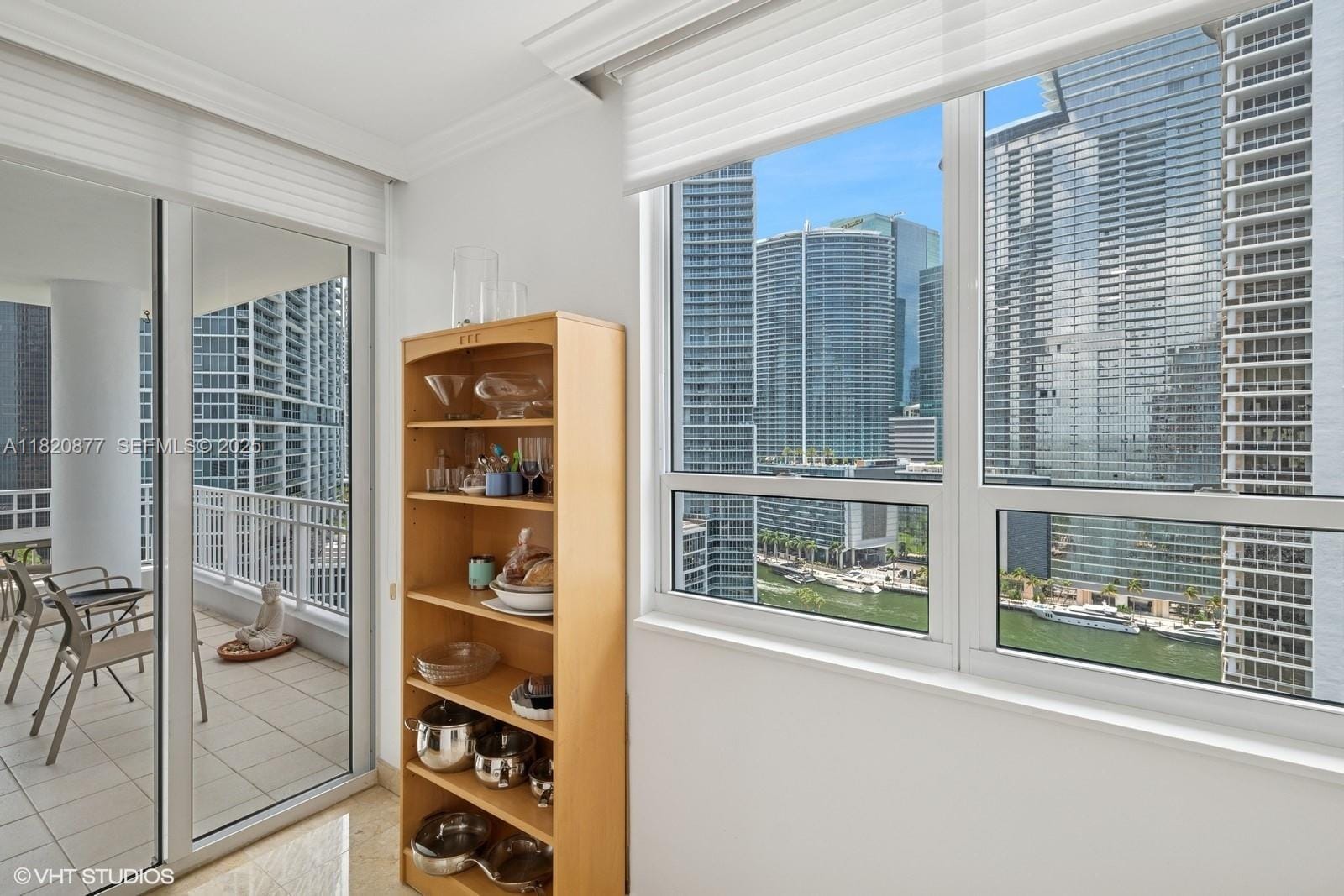 801 Brickell Key Boulevard 2202, Miami, FL 33131 photo 8