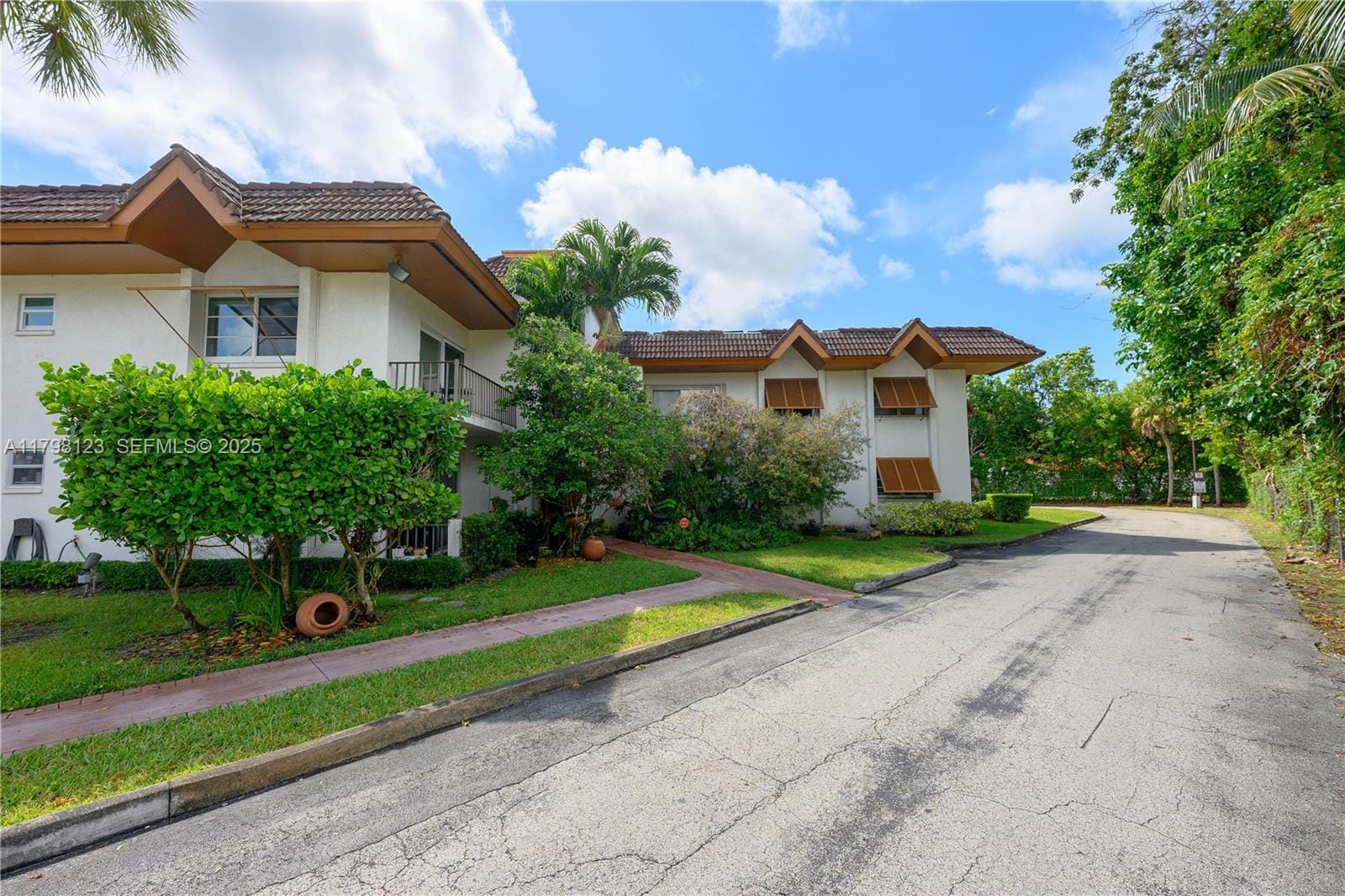 9456 SW 77th Avenue T6, Miami, FL 33156 photo 23