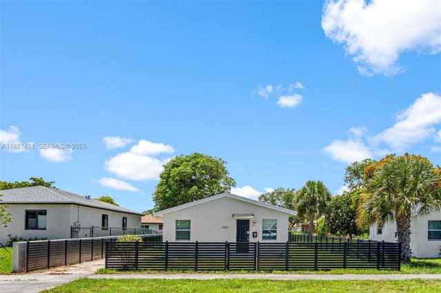 1001 NW 4th Avenue, Pompano Beach, FL 33060