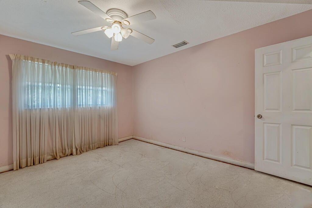 4840 Pineaire Lane, West Palm Beach, FL 33417 photo 17