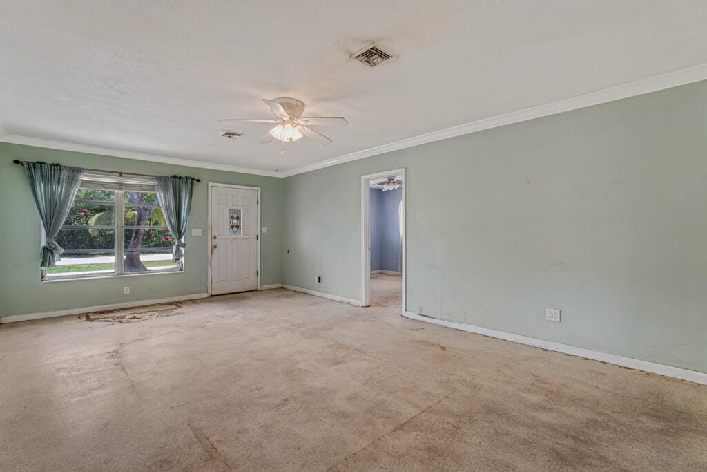 4840 Pineaire Lane — photo 5