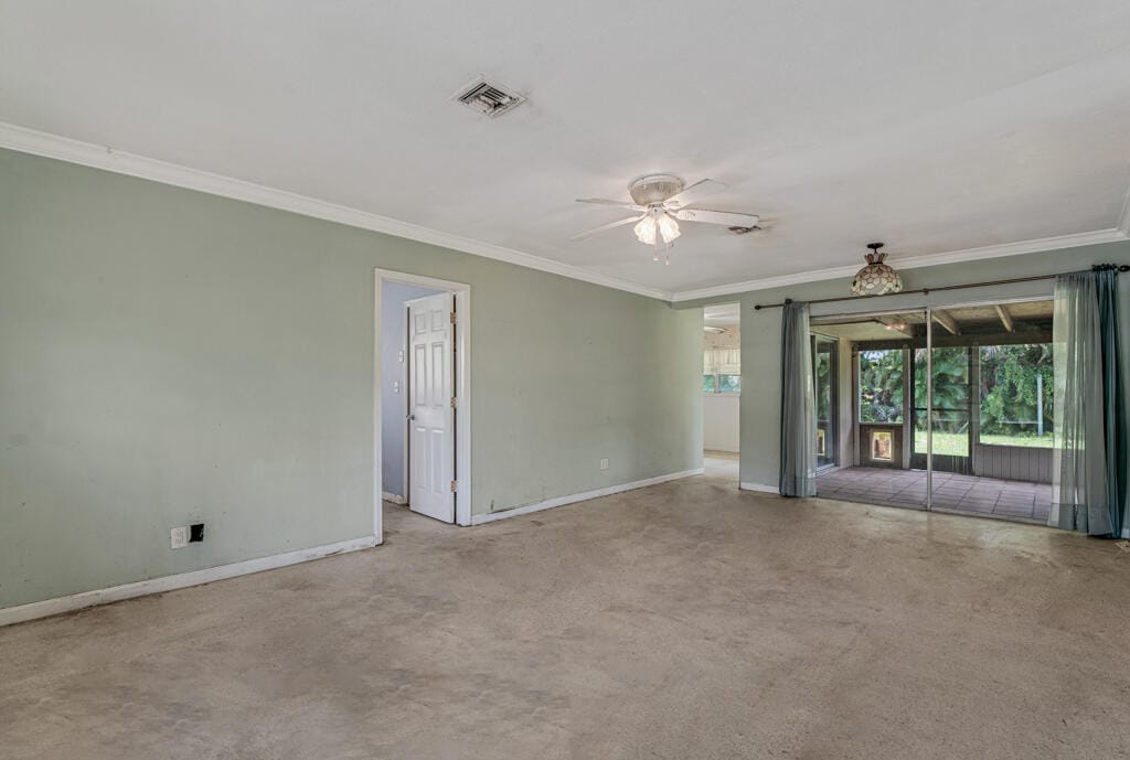 4840 Pineaire Lane — photo 6