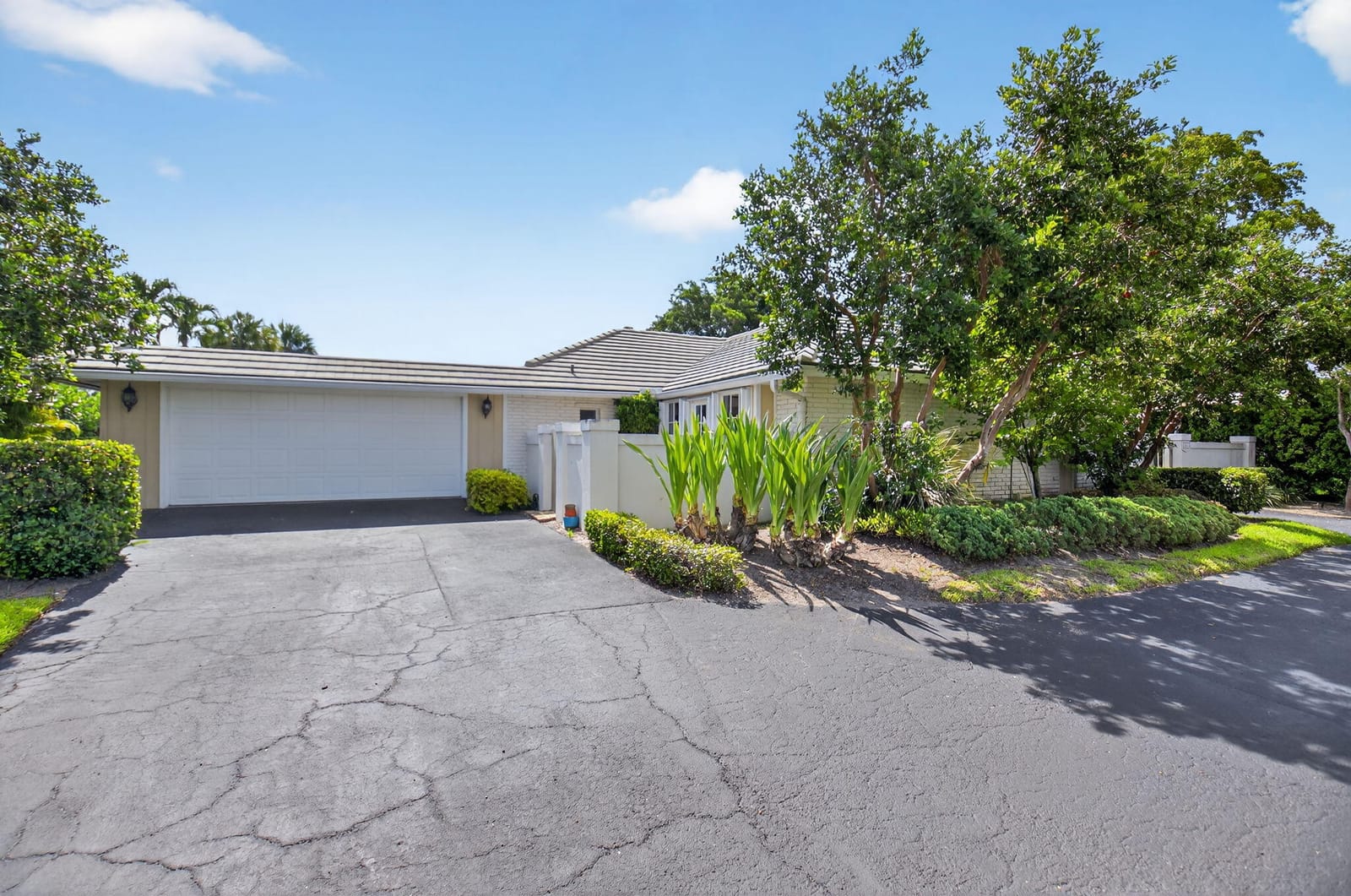 11814 N Lake Drive, Boynton Beach, FL 33436 photo 5
