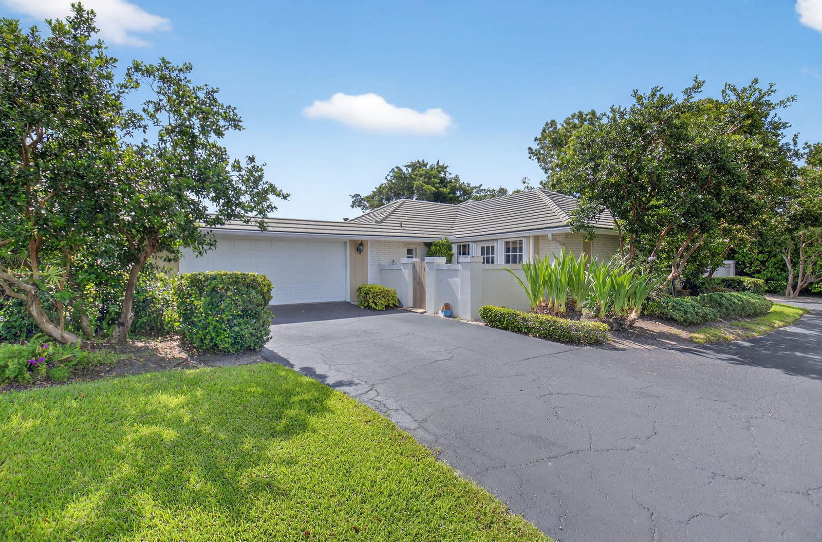 11814 N Lake Drive, Boynton Beach, FL 33436 photo 6