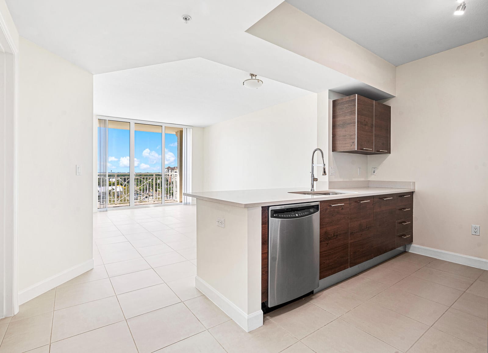 480 Hibiscus Street 829, West Palm Beach, FL 33401 photo 4