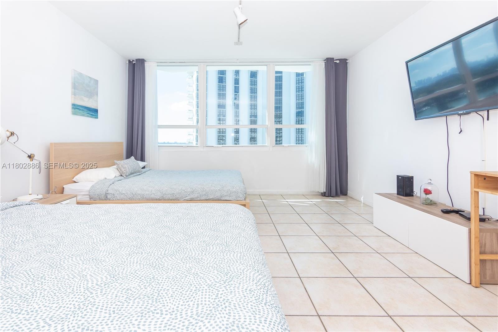 5445 Collins Avenue 1108, Miami Beach, FL 33140