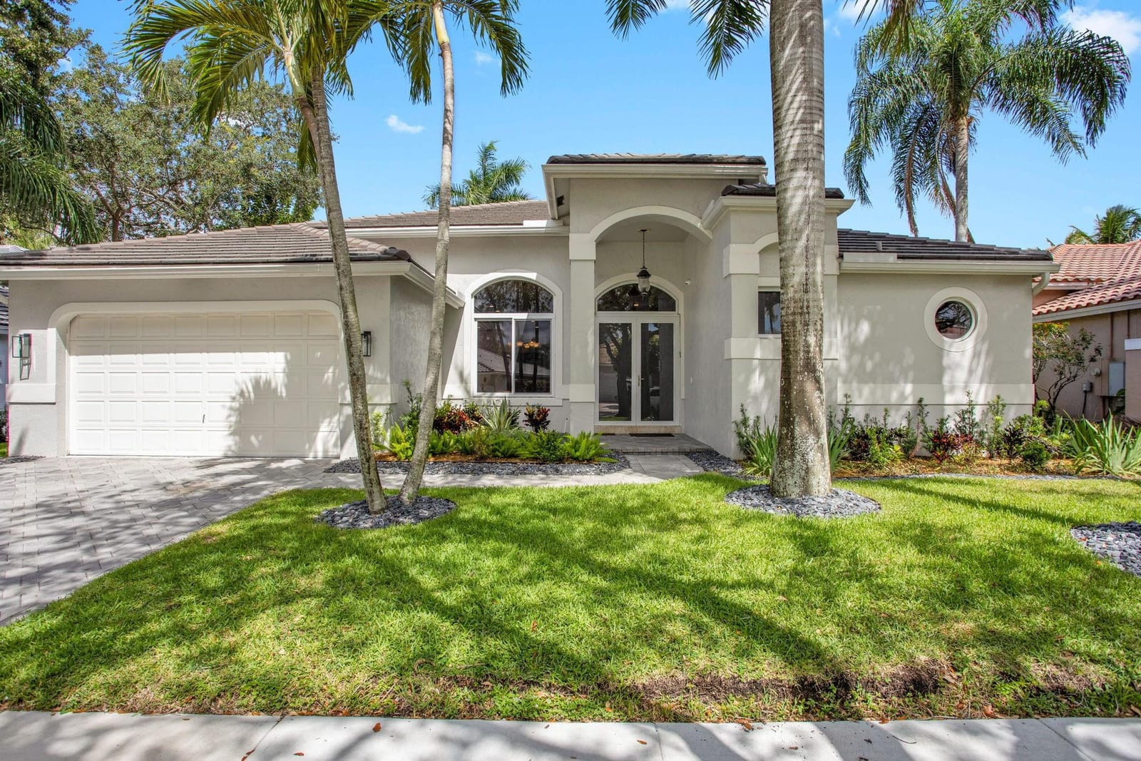 2615 Oakbrook Court, Weston, FL 33332