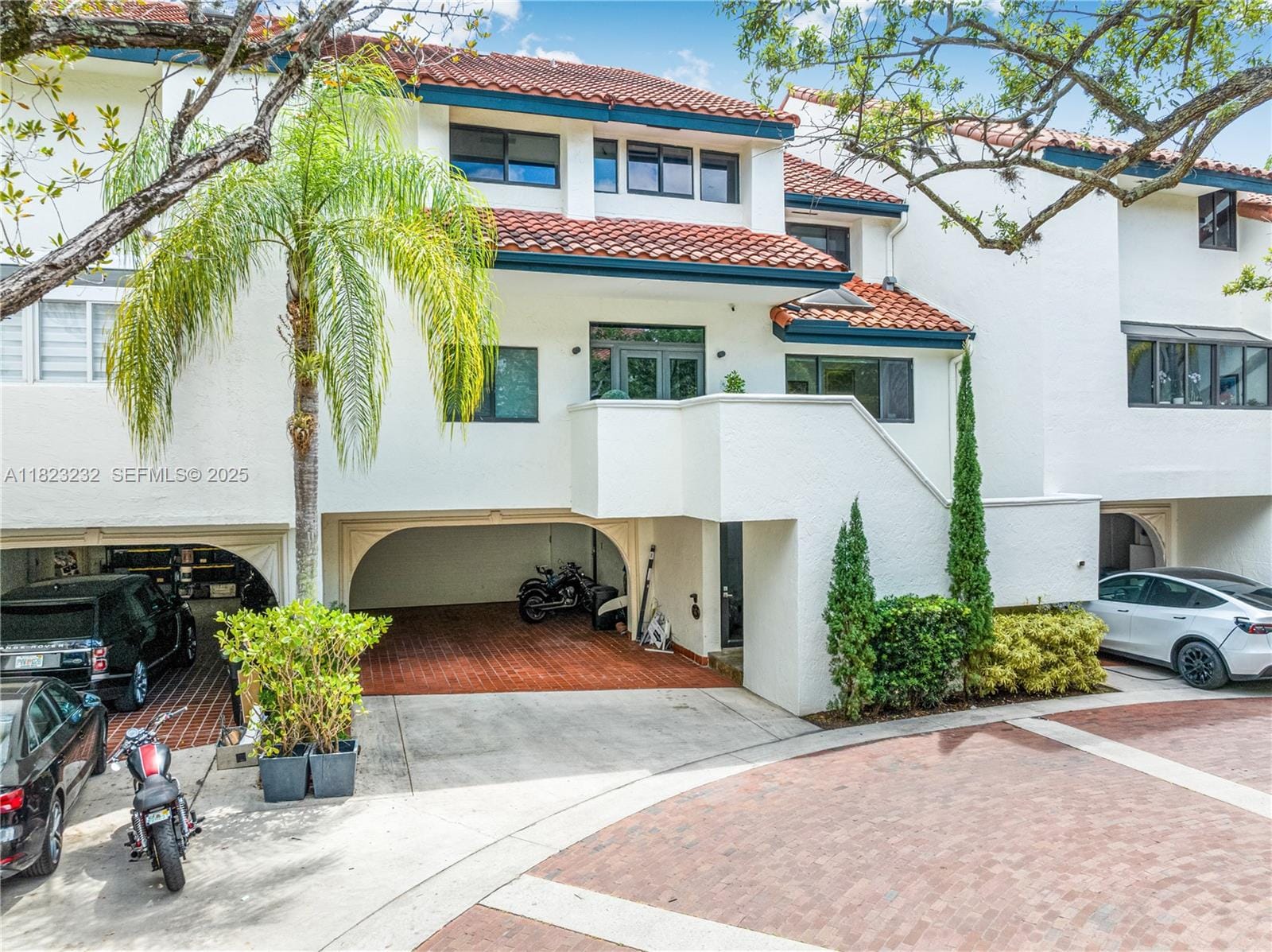 2000 S Bayshore Drive 47, Miami, FL 33133 photo 16