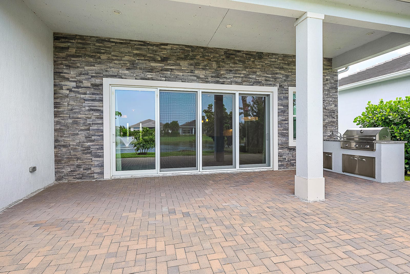 9976 Seagrass Way — photo 6