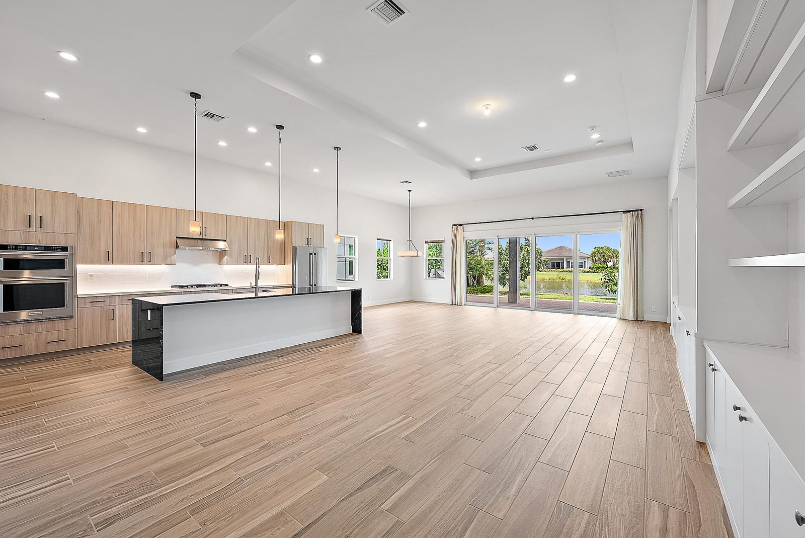 9976 Seagrass Way — photo 10