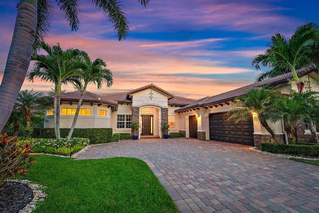 128 Casa Circle, sold in Rialto, Jupiter, FL