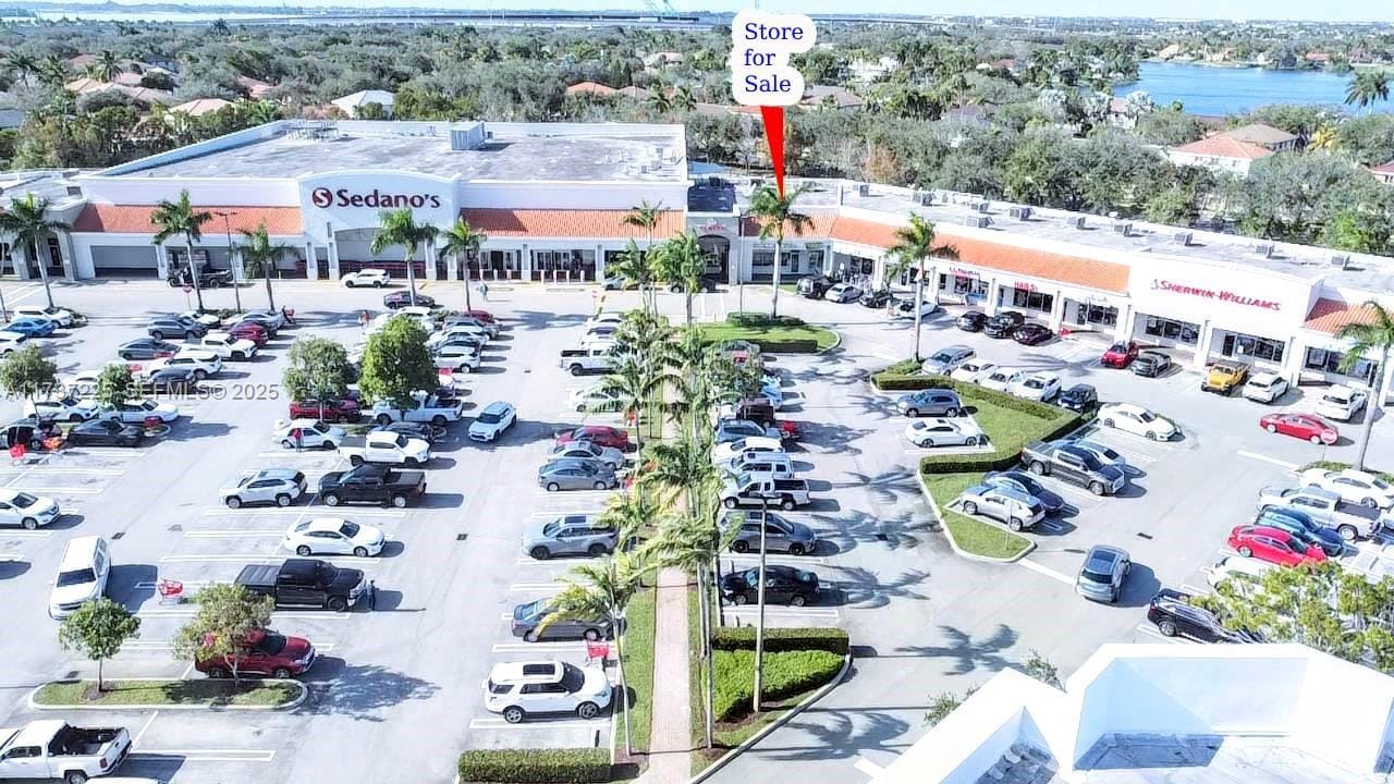 18600 NW 87th Avenue, Hialeah, FL 33015 photo 2