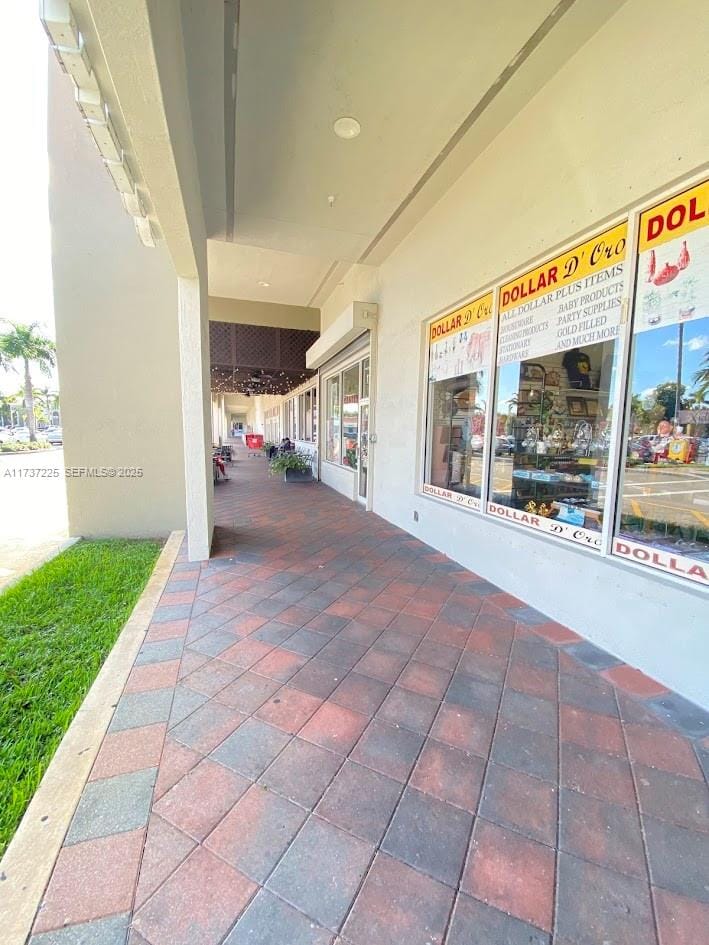 18600 NW 87th Avenue, Hialeah, FL 33015 photo 9
