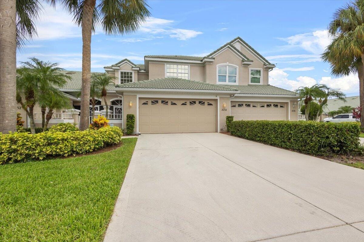 1634 SW Harbour Isles Circle 89, Port St. Lucie, FL 34986