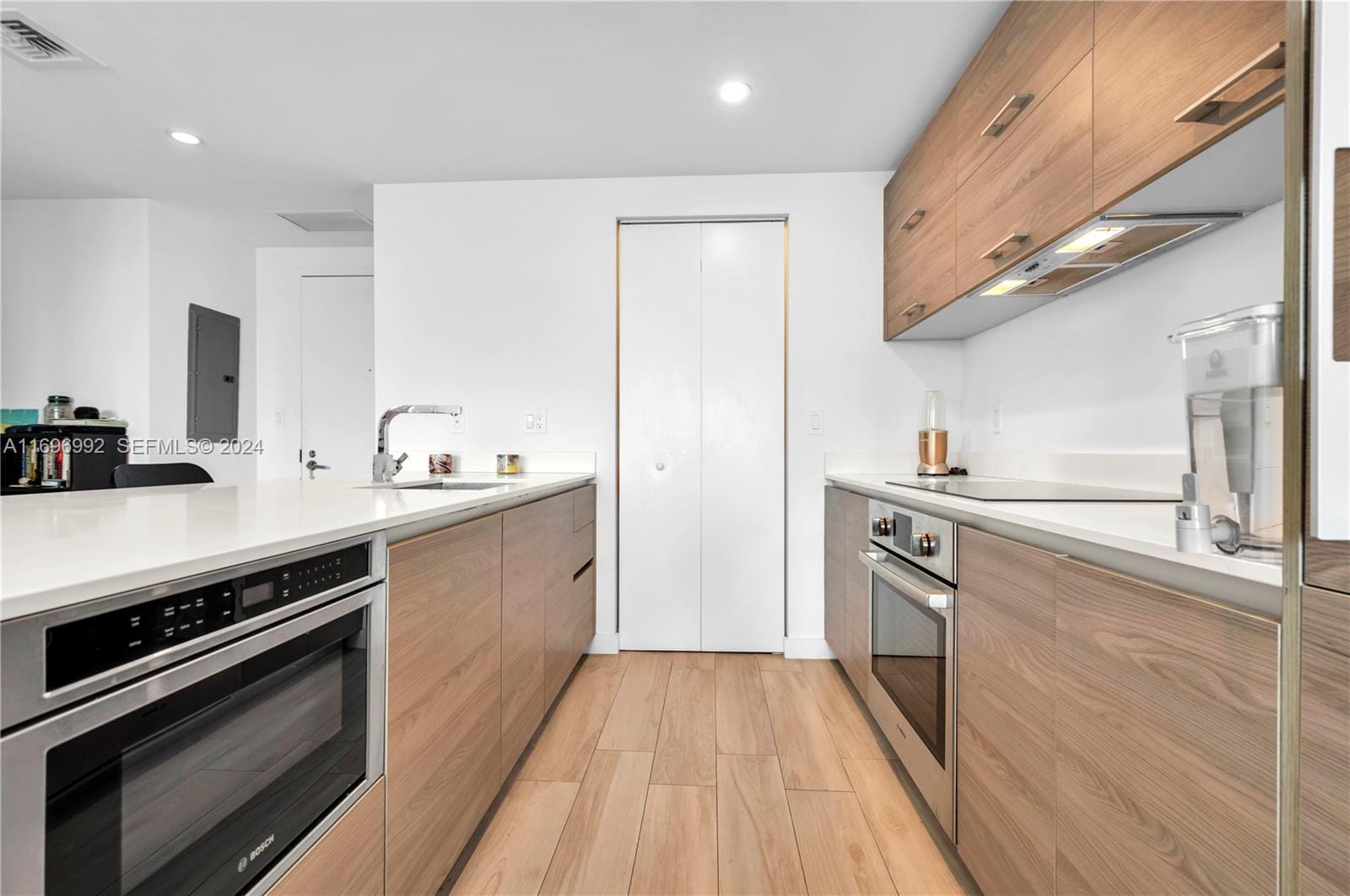 1300 S Miami Avenue 3704 — photo 12