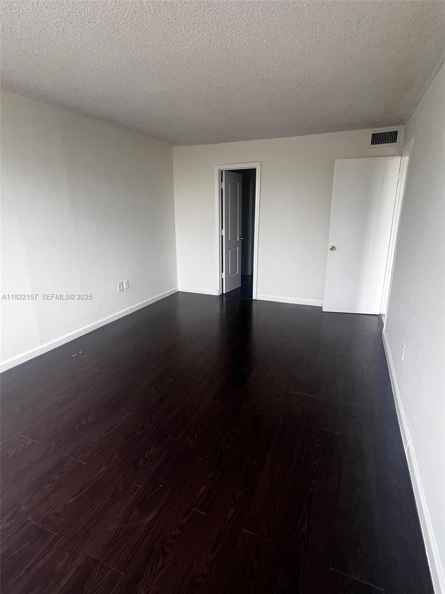 498 NW 165th St Road D303 — photo 7